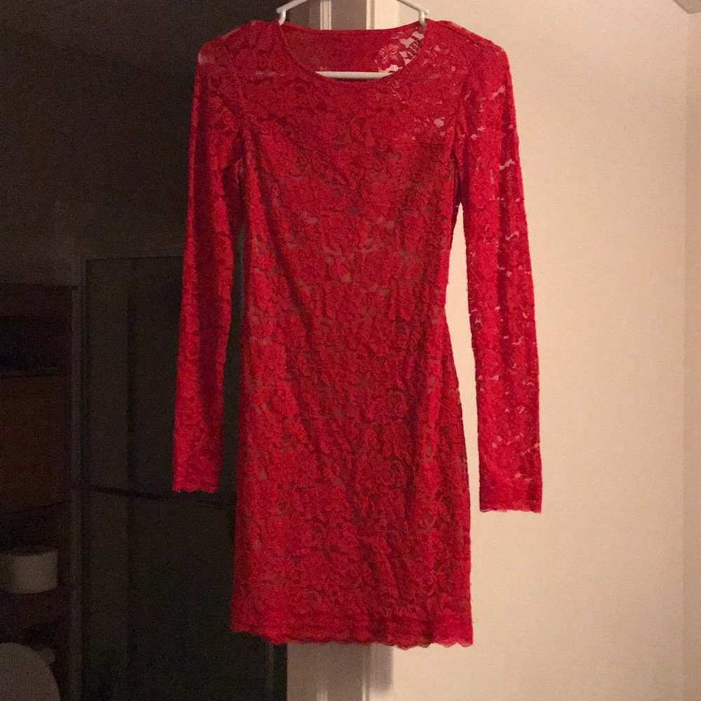 Red Formal Lace Dress